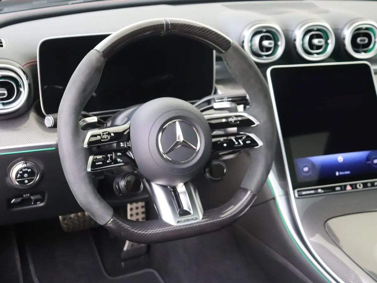 AMG 53 4MATIC+ / Panoramadak/ 20 inch/ DYNAMIC Plus/ AMG optiek pakket/ Carbon stuur/ Night 1+2/ Real Performance Sound/ Drivers Pack 270 km/h