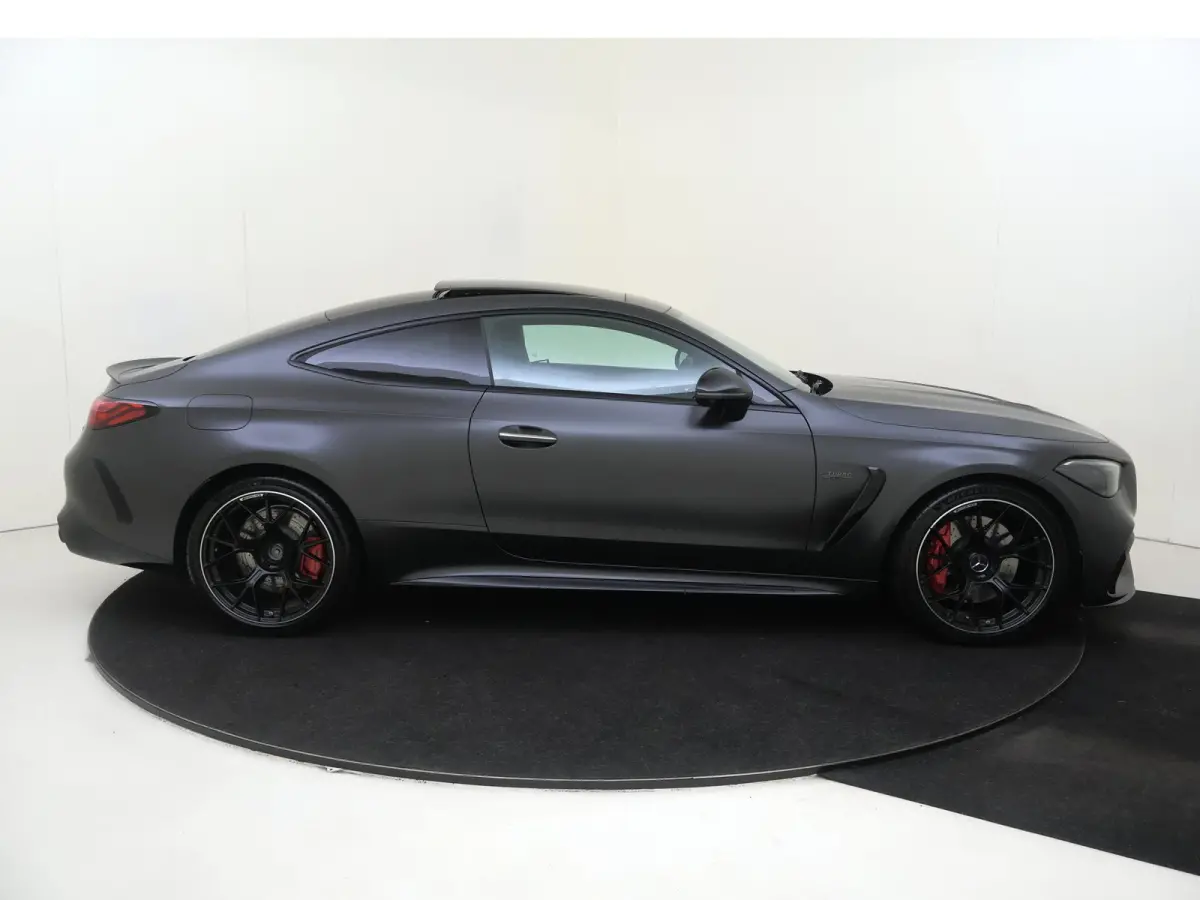 AMG 53 4MATIC+ / Panoramadak/ 20 inch/ DYNAMIC Plus/ AMG optiek pakket/ Carbon stuur/ Night 1+2/ Real Performance Sound/ Drivers Pack 270 km/h