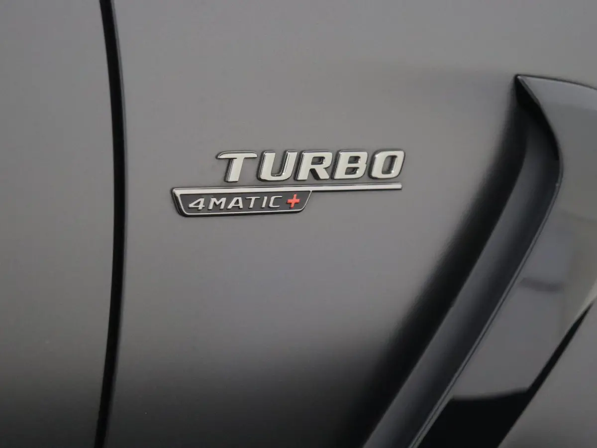 AMG 53 4MATIC+ / Panoramadak/ 20 inch/ DYNAMIC Plus/ AMG optiek pakket/ Carbon stuur/ Night 1+2/ Real Performance Sound/ Drivers Pack 270 km/h