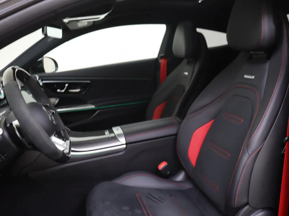AMG 53 4MATIC+ / Panoramadak/ 20 inch/ DYNAMIC Plus/ AMG optiek pakket/ Carbon stuur/ Night 1+2/ Real Performance Sound/ Drivers Pack 270 km/h