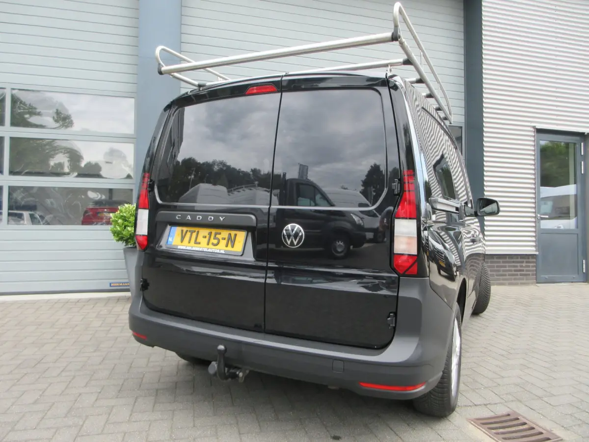 2.0tdi, Met Airco, Navigatie, Apple Carplay, Trekhaak, Imperiaal.