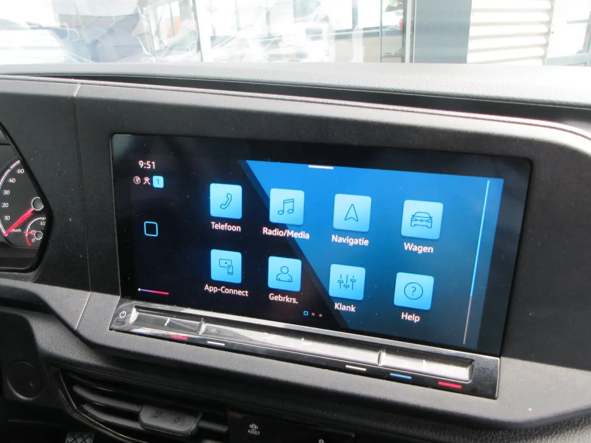 2.0tdi, Met Airco, Navigatie, Apple Carplay, Trekhaak, Imperiaal.