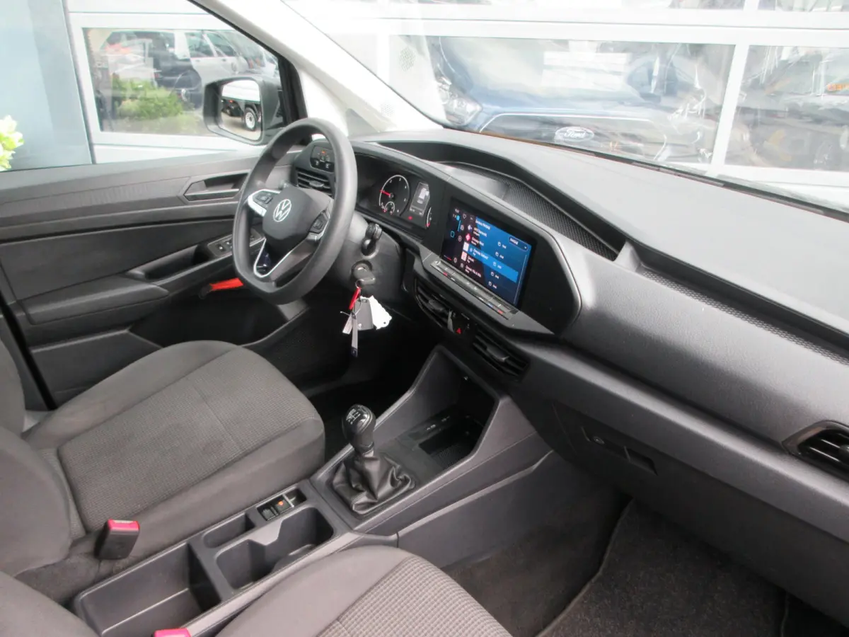 2.0tdi, Met Airco, Navigatie, Apple Carplay, Trekhaak, Imperiaal.