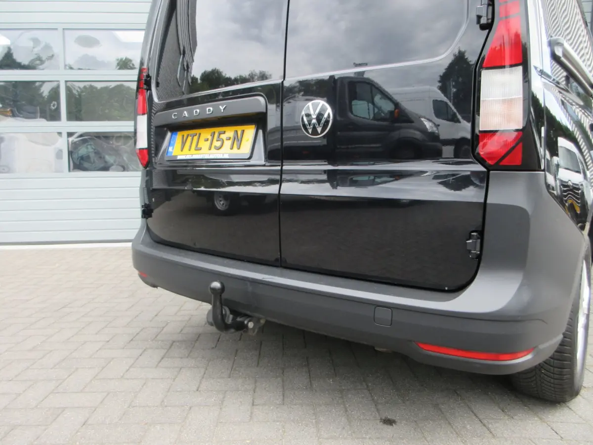 2.0tdi, Met Airco, Navigatie, Apple Carplay, Trekhaak, Imperiaal.