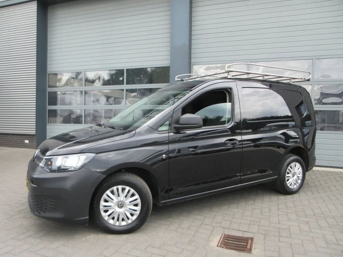 2.0tdi, Met Airco, Navigatie, Apple Carplay, Trekhaak, Imperiaal.