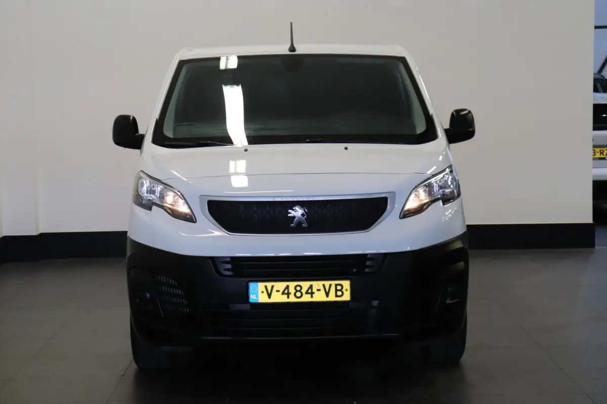 1.6 BlueHDI L2 EURO 6 - Airco - Cruise - PDC - €9.950,- Excl.