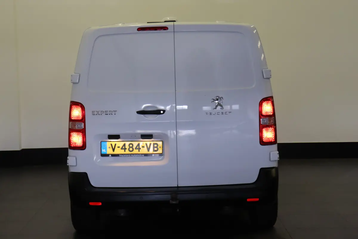 1.6 BlueHDI L2 EURO 6 - Airco - Cruise - PDC - €9.950,- Excl.