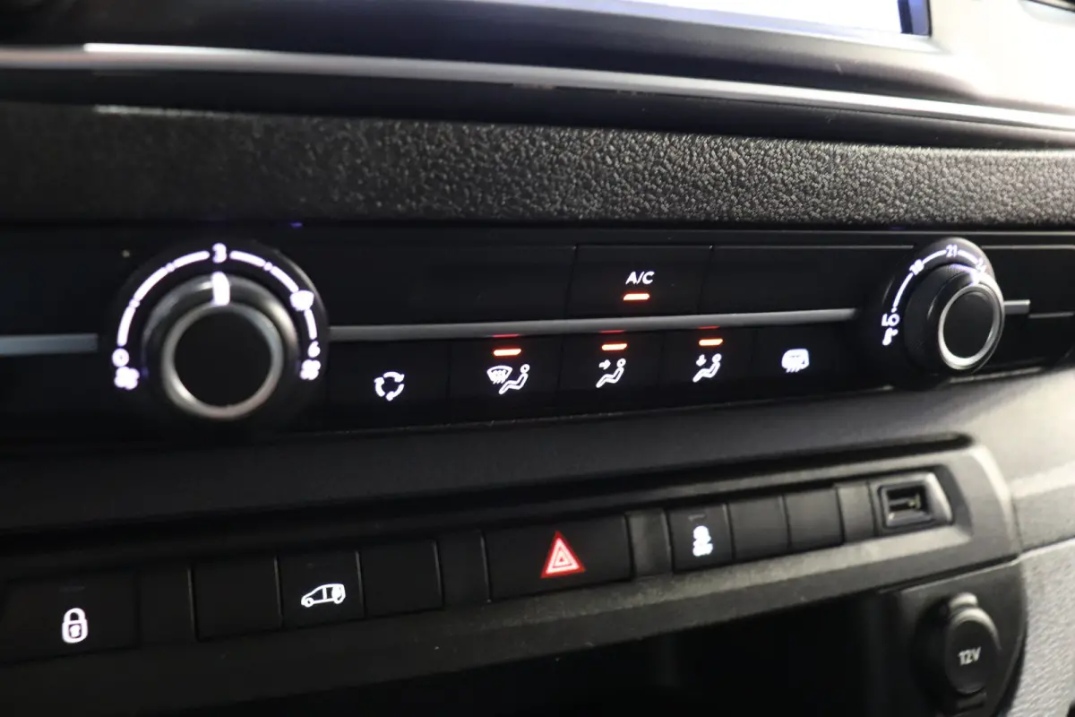 1.6 BlueHDI L2 EURO 6 - Airco - Cruise - PDC - €9.950,- Excl.