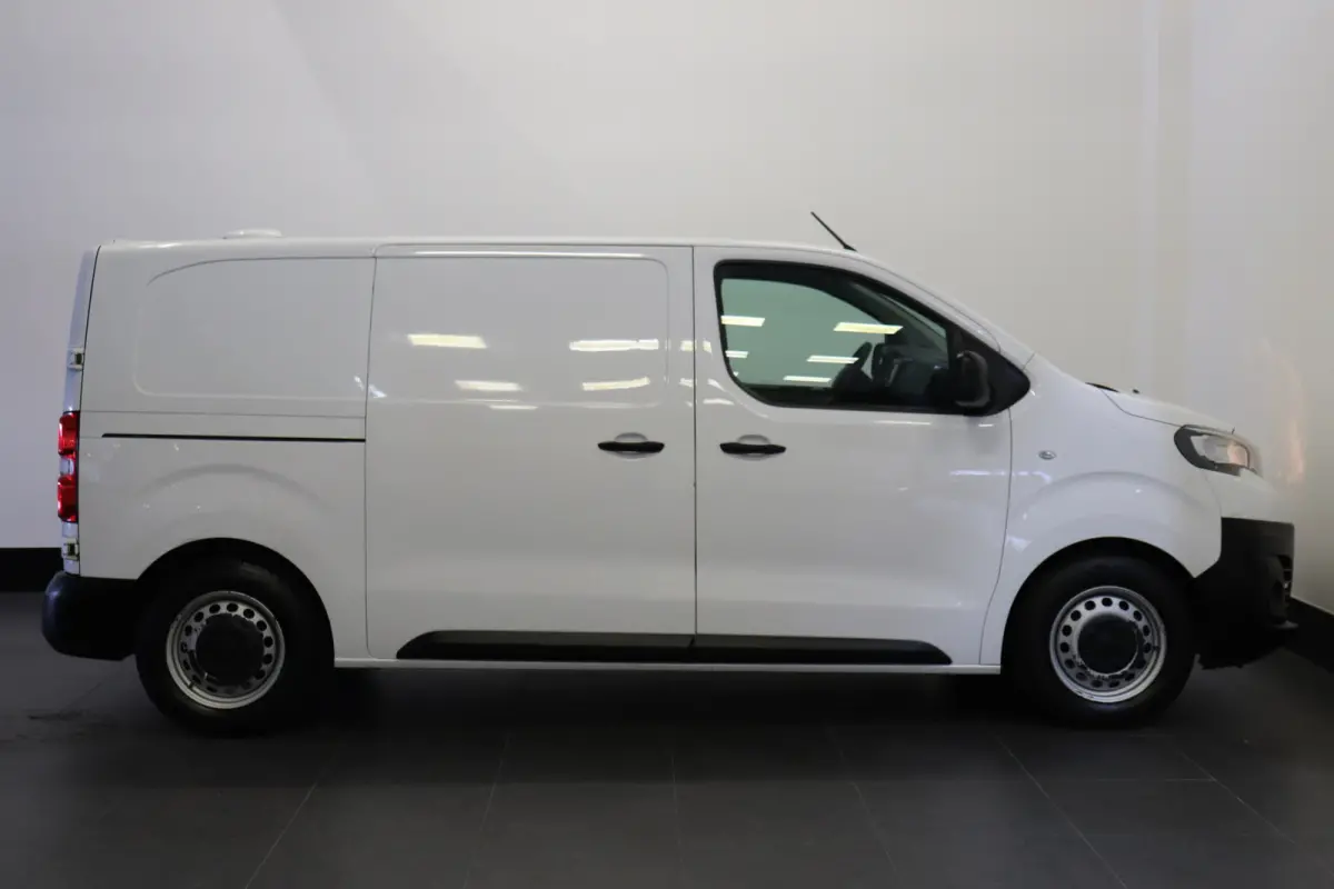 1.6 BlueHDI L2 EURO 6 - Airco - Cruise - PDC - €9.950,- Excl.