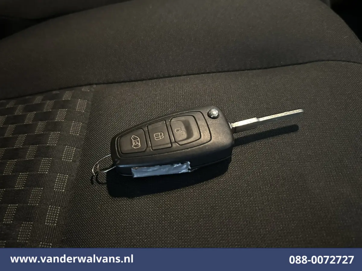 2.0 TDCI L4H3 Euro6 Airco | Cruisecontrol | Verwarmde voorruit Parkeersensoren, Bijrijdersbank