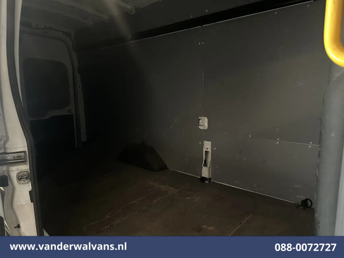 2.0 TDCI L4H3 Euro6 Airco | Cruisecontrol | Verwarmde voorruit Parkeersensoren, Bijrijdersbank