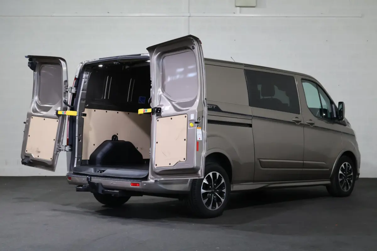 2.0 TDci 170pk L2 H1 Sport DC