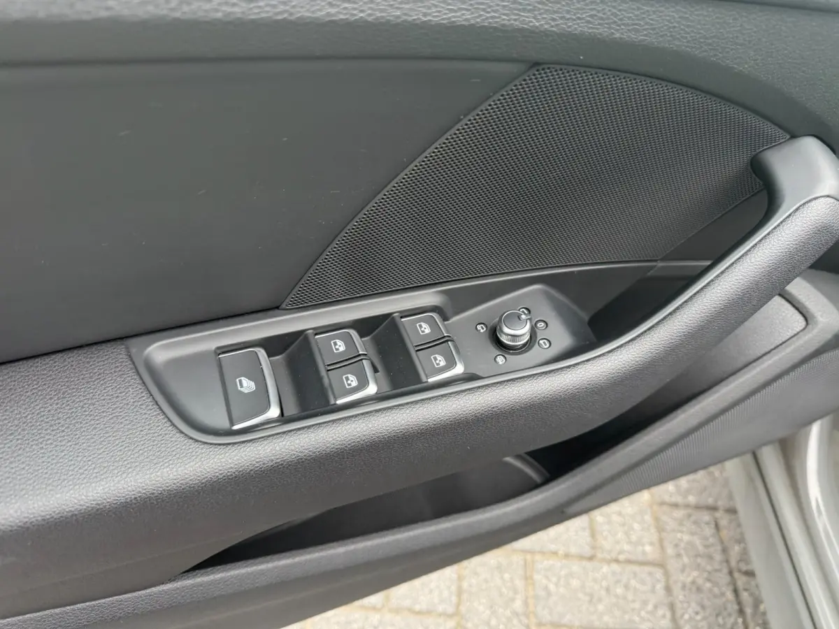 35 TFSI CoD Sport S Line Edition | 2E EIGENAAR | 12MND GARANTIE | AUTOMAAT | LED | NAVI | CRUISE | DAB |