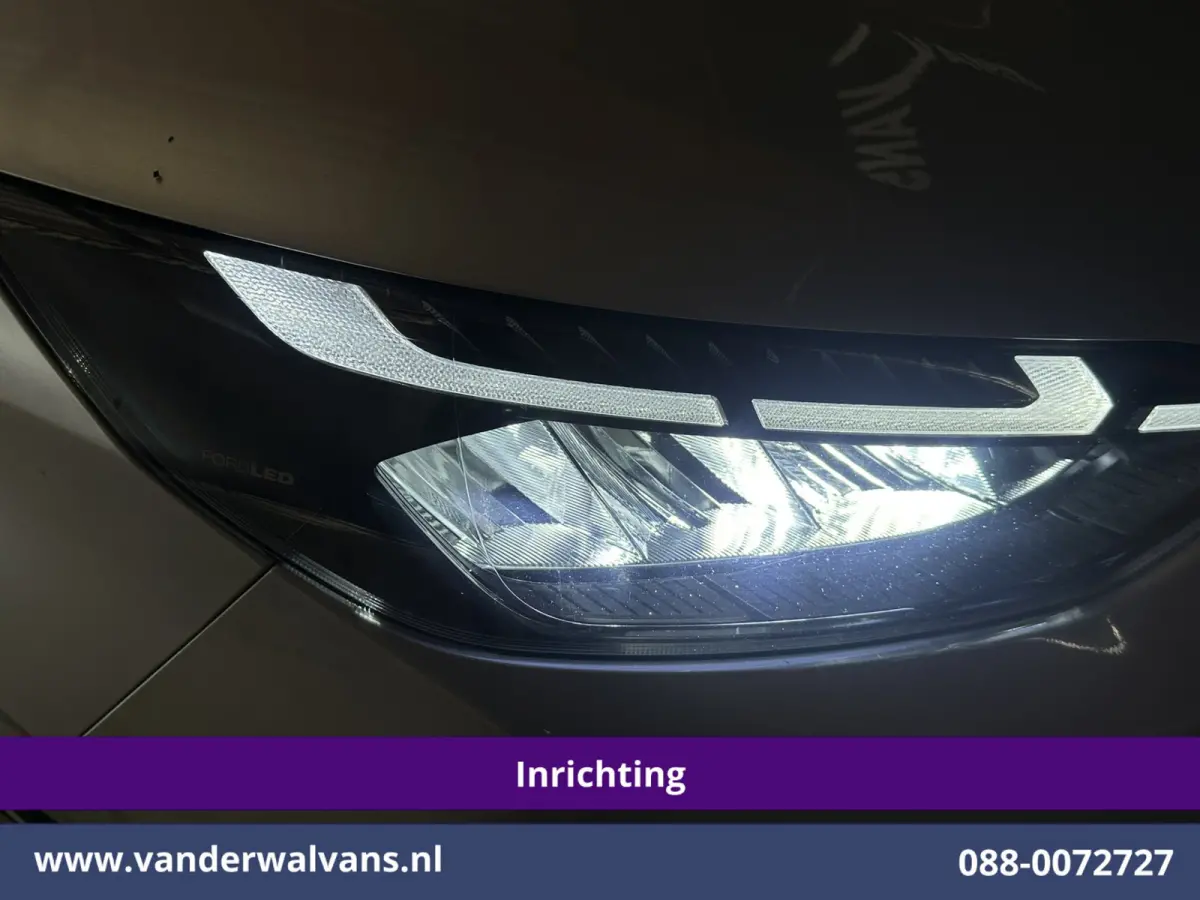 2.0 TDCI 150pk L1H1 Inrichting Euro6 Airco | Camera | LED | Apple Carplay | Cruisecontrol Android Auto, 2590kg Trekhaak, Verwarmde voorruit, Stoelverwarming, Parkeersensoren, Dakdragers, Bij
