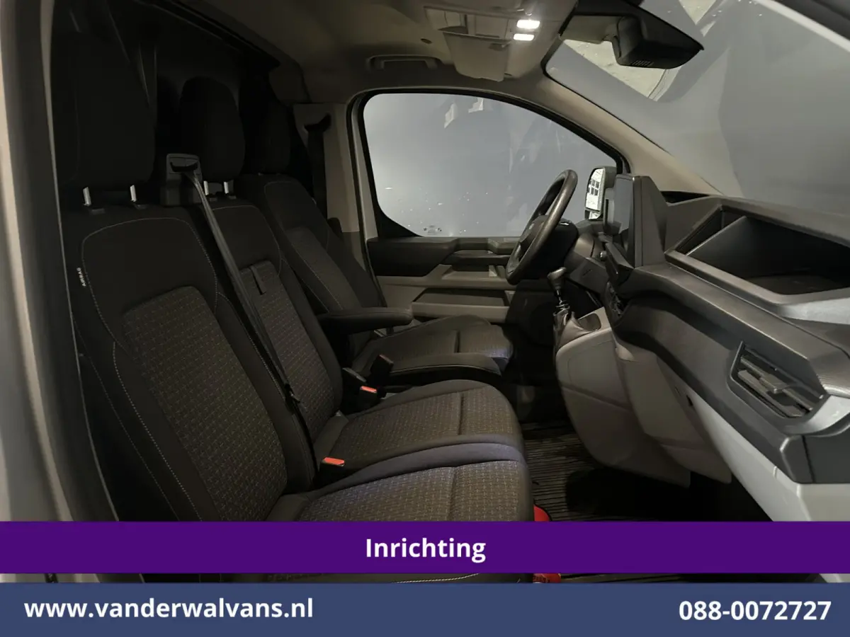 2.0 TDCI 150pk L1H1 Inrichting Euro6 Airco | Camera | LED | Apple Carplay | Cruisecontrol Android Auto, 2590kg Trekhaak, Verwarmde voorruit, Stoelverwarming, Parkeersensoren, Dakdragers, Bij