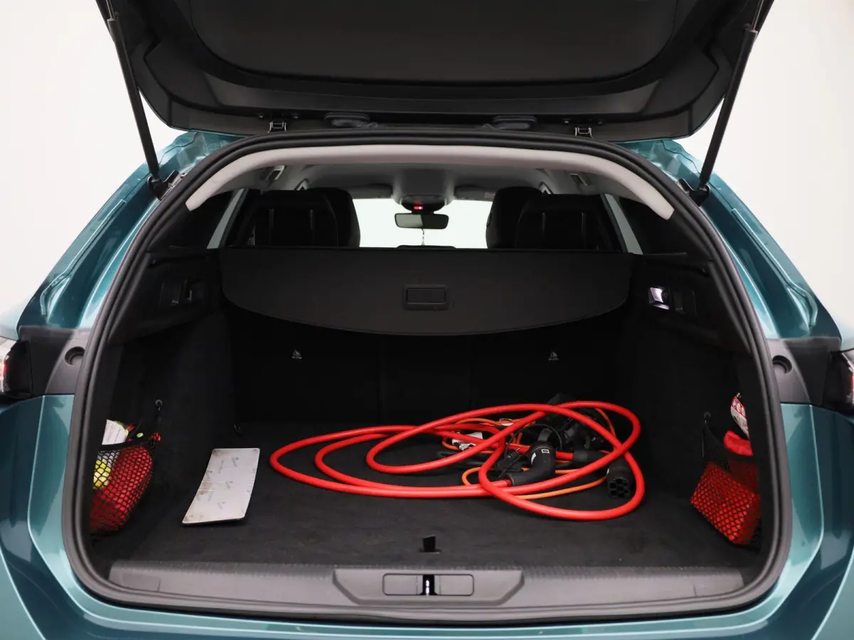 1.6 Hybrid 180 S&S EAT8 Allure | LICHTMETALEN VELGEN | AUTOMATISCHE AIRCO | NAVI | 12 MAANDEN BOVAG GARANTIE