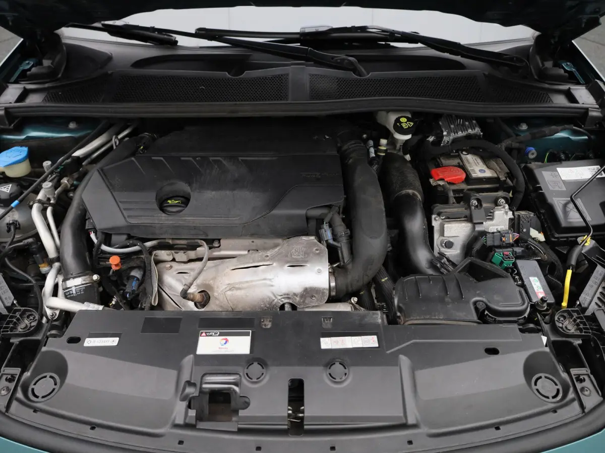 1.6 Hybrid 180 S&S EAT8 Allure | LICHTMETALEN VELGEN | AUTOMATISCHE AIRCO | NAVI | 12 MAANDEN BOVAG GARANTIE