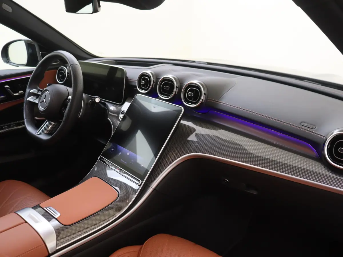 400 e 4MATIC AMG Line / Premium Plus/ Burmester 3D/ Nappaleder/ Memory/ Digital Light/ Uniek!