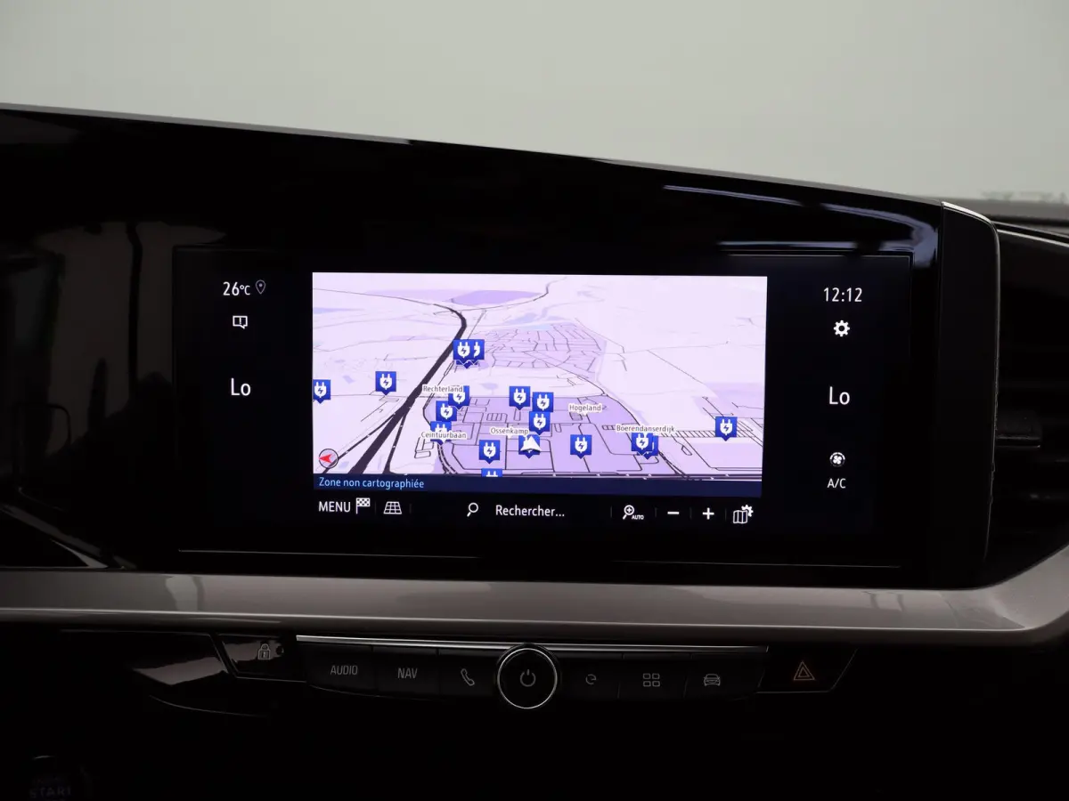 BEV 50kWh e-Ultimate | NAVIGATIE | LICHTMETALEN VELGEN | STOELVERWARMING | 12 MAANDEN BOVAG GARANTIE