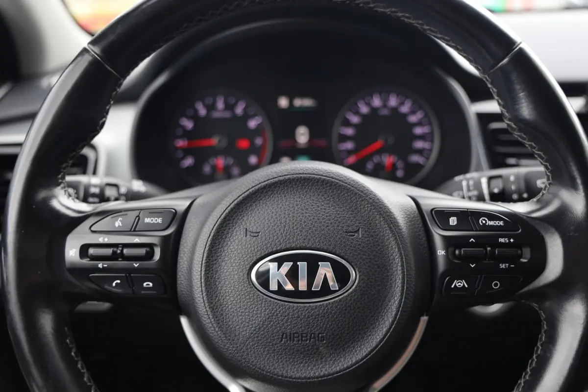1.0 T-GDi MHEV DynamicPlusLine|Camera|Navi|Cruise control|Elek. Ramen|