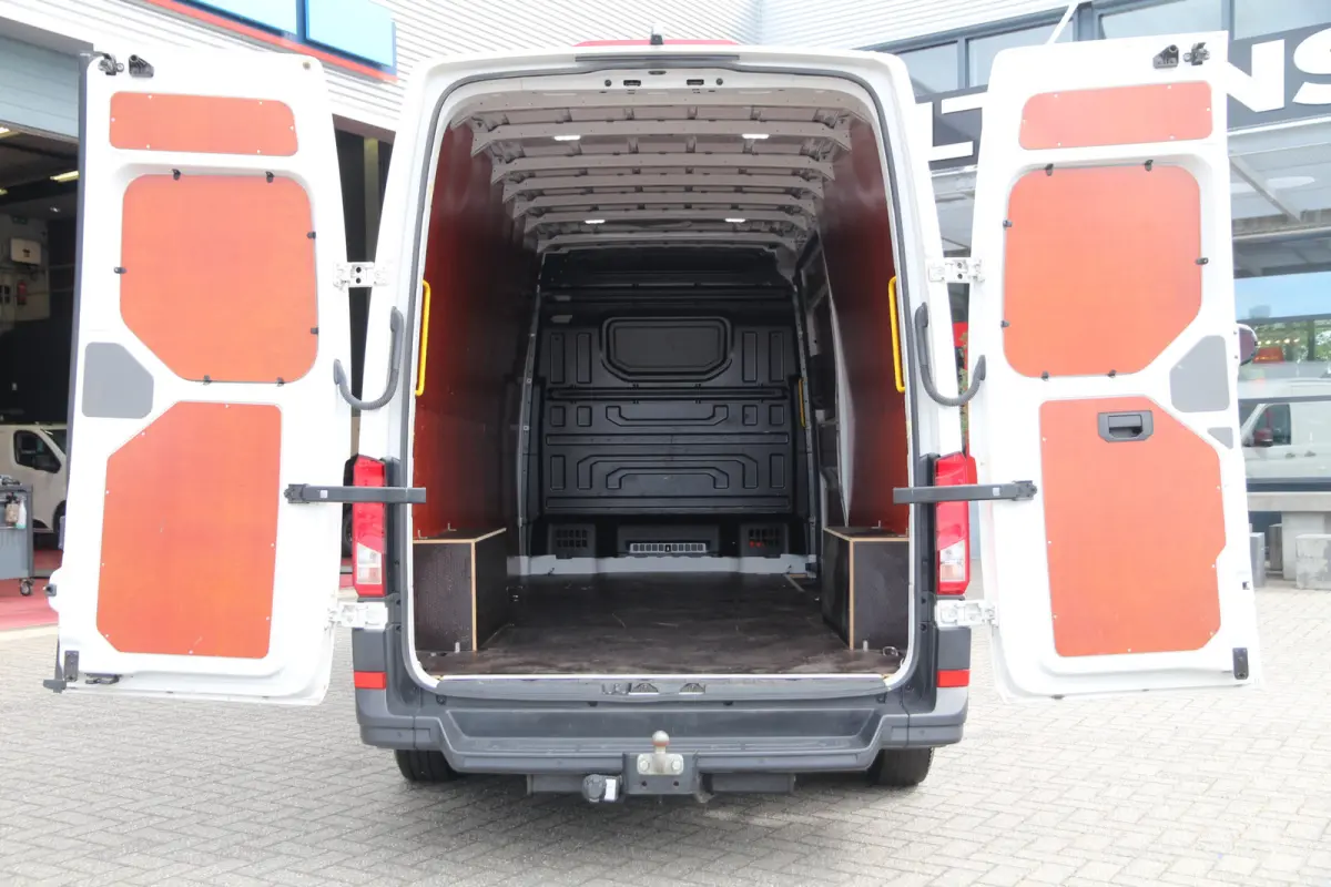 2.0 TDI 177 | Aut. | L4H3/L3H2 | LED | Trekhaak | Cruise | Airco..