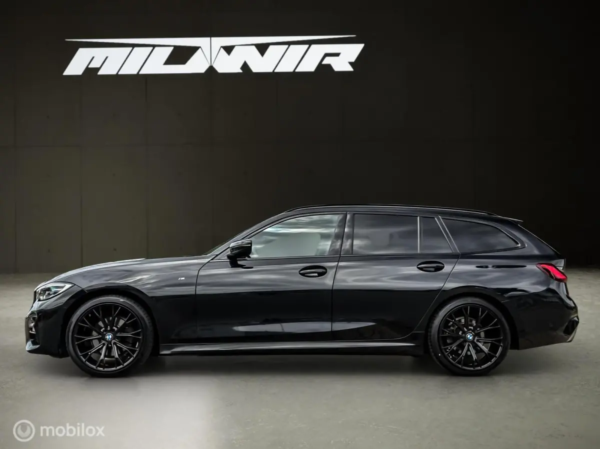 320i M Sport |Pano |ACC |Camera
