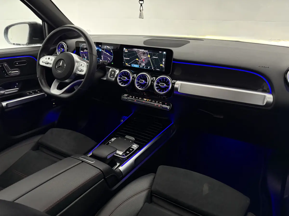 200 AMG 7p. | Pano | Camera | Virtual | Sfeer | Burmester | Carplay | Memory | Trekhaak | NAP