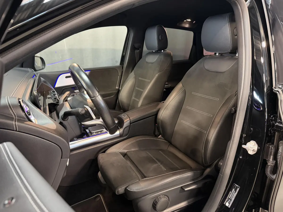 250 e AMG Line 18''/Dodehoek/Camera/Keyless/Sfeerverlichting/DAB/PDC v+a/Stoelverwarming/Apple Carplay & Android Auto