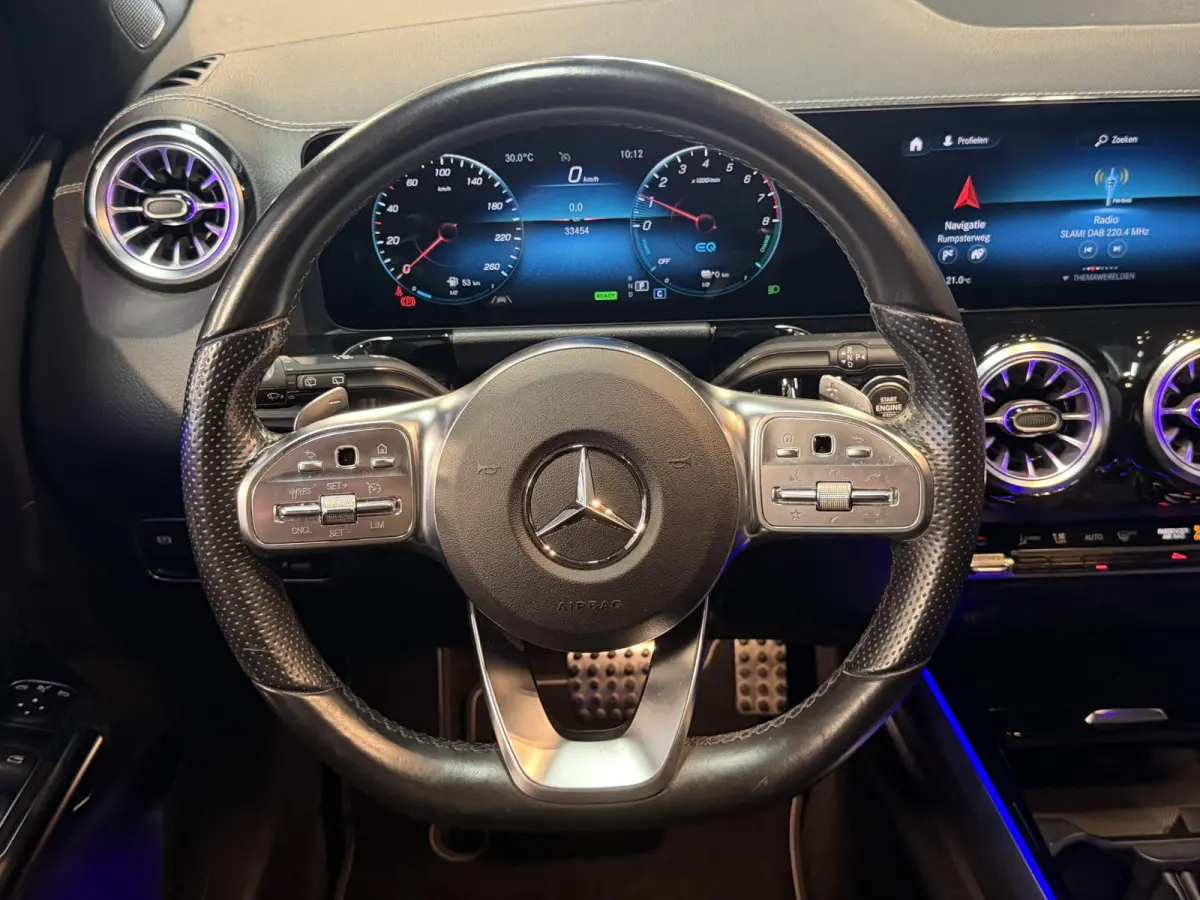 250 e AMG Line 18''/Dodehoek/Camera/Keyless/Sfeerverlichting/DAB/PDC v+a/Stoelverwarming/Apple Carplay & Android Auto