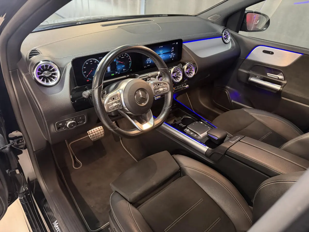 250 e AMG Line 18''/Dodehoek/Camera/Keyless/Sfeerverlichting/DAB/PDC v+a/Stoelverwarming/Apple Carplay & Android Auto