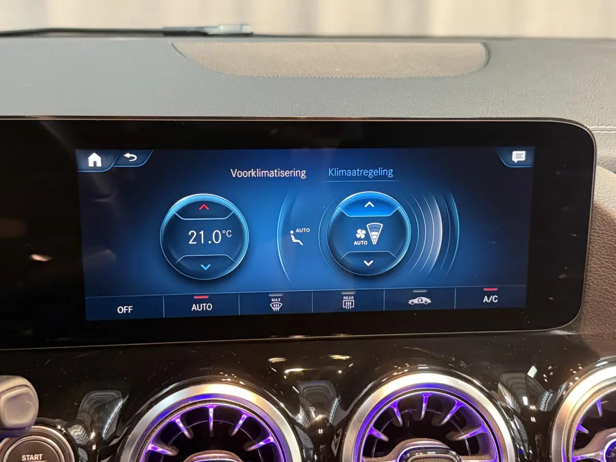 250 e AMG Line 18''/Dodehoek/Camera/Keyless/Sfeerverlichting/DAB/PDC v+a/Stoelverwarming/Apple Carplay & Android Auto