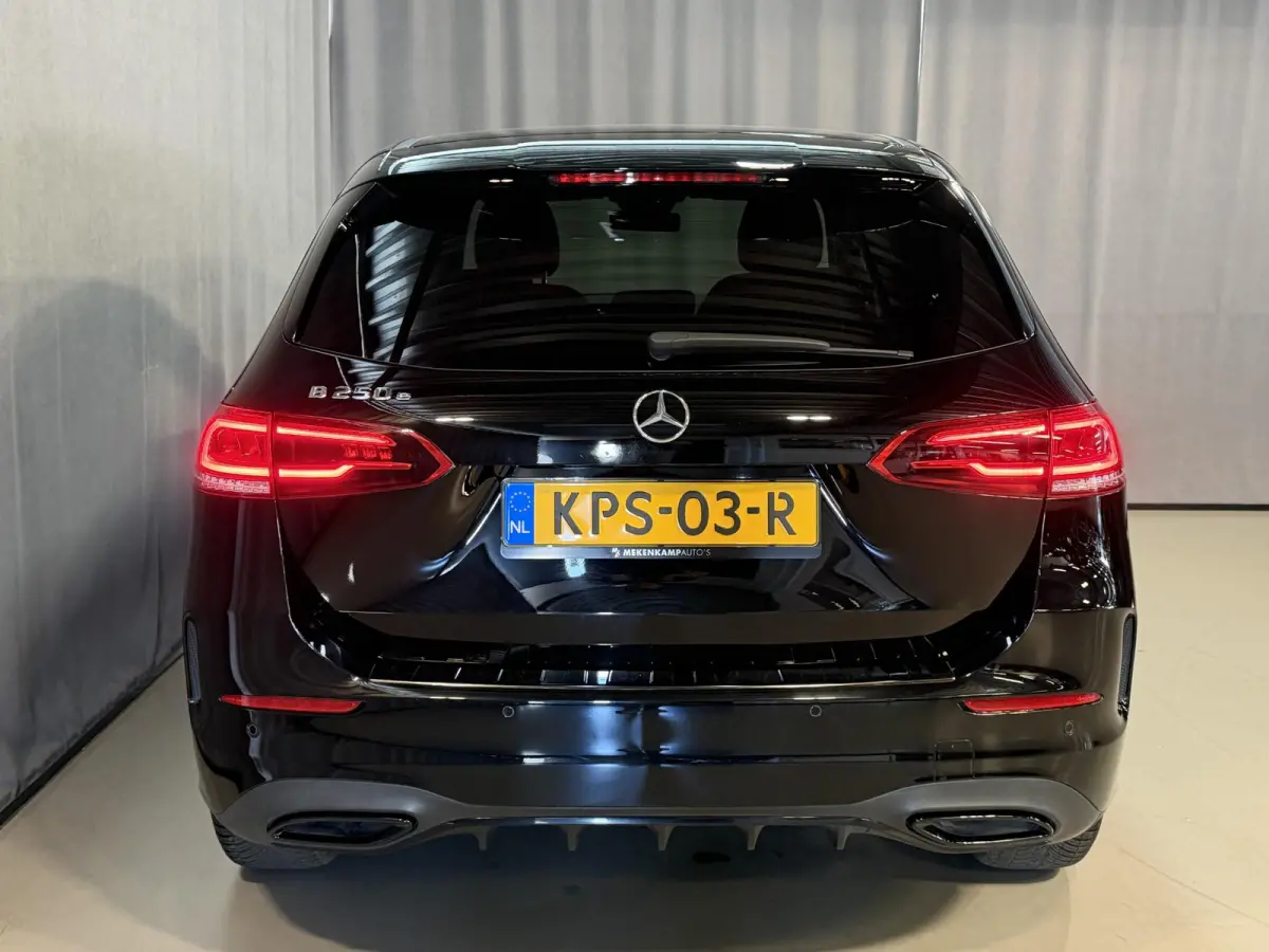 250 e AMG Line 18''/Dodehoek/Camera/Keyless/Sfeerverlichting/DAB/PDC v+a/Stoelverwarming/Apple Carplay & Android Auto