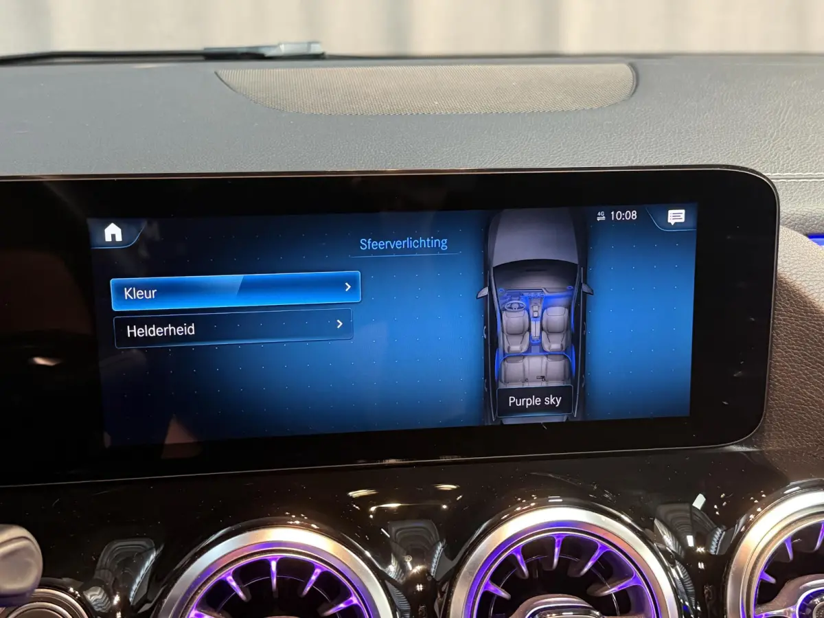 250 e AMG Line 18''/Dodehoek/Camera/Keyless/Sfeerverlichting/DAB/PDC v+a/Stoelverwarming/Apple Carplay & Android Auto