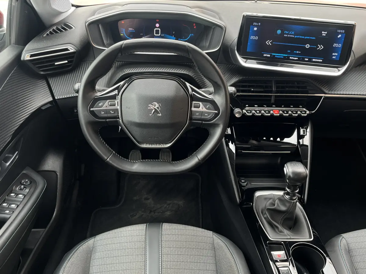 PureTech 100 Allure | Carplay/Android Auto | Navigatie | Bluetooth | Parkeersensoren achter | Climate Control | Cruise Control |