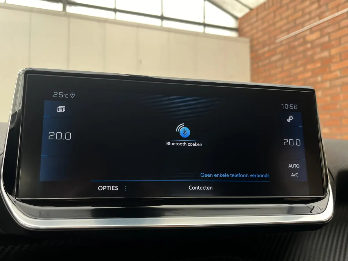 PureTech 100 Allure | Carplay/Android Auto | Navigatie | Bluetooth | Parkeersensoren achter | Climate Control | Cruise Control |