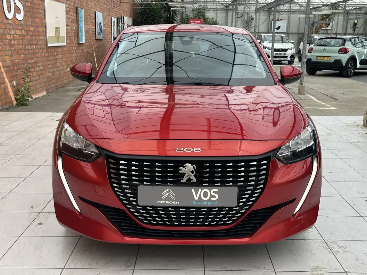 PureTech 100 Allure | Carplay/Android Auto | Navigatie | Bluetooth | Parkeersensoren achter | Climate Control | Cruise Control |