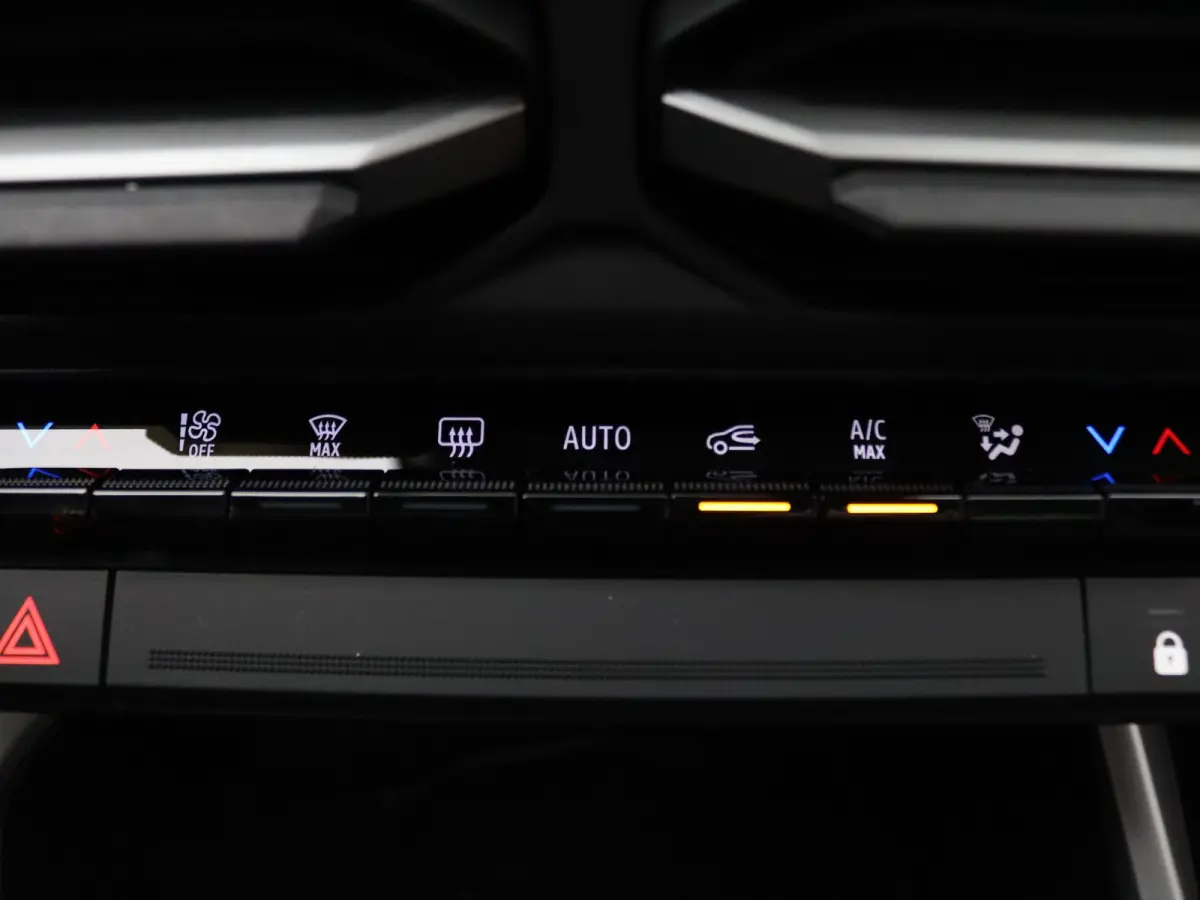 Hybrid 155pk Limited Edition Rondomzicht camera | Apple Carplay/Android Auto