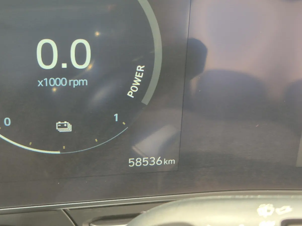 1.6 GDI HEV Premium Sky | Panoramadak | Navigatie | Leer | Cruise Control Licht metalen velgen