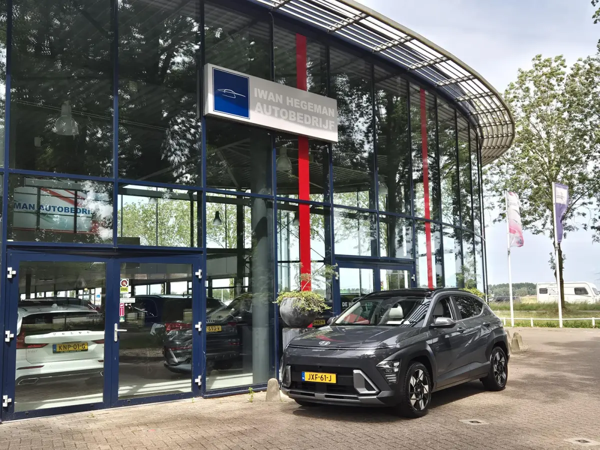 1.6 GDI HEV Premium Sky | Panoramadak | Navigatie | Leer | Cruise Control Licht metalen velgen