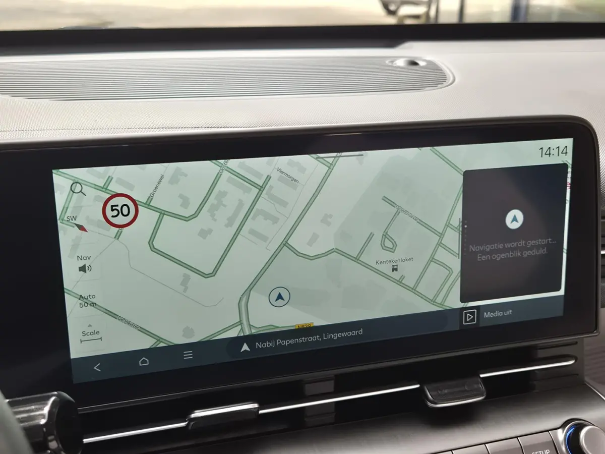 1.6 GDI HEV Premium Sky | Panoramadak | Navigatie | Leer | Cruise Control Licht metalen velgen