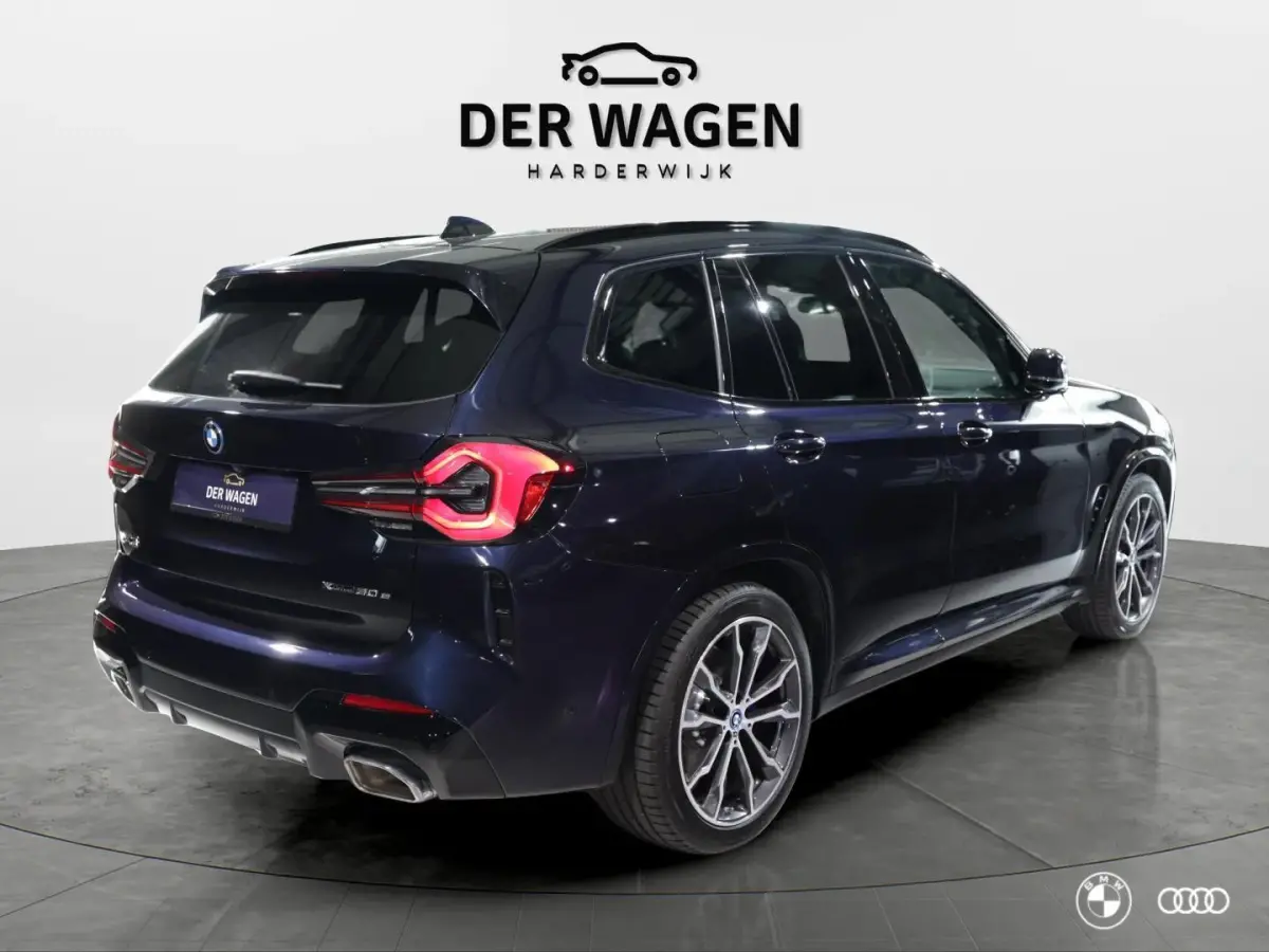 xDrive30e M-SPORT / H&K / PANO / M-STOELEN / HUD / MEM / 20"