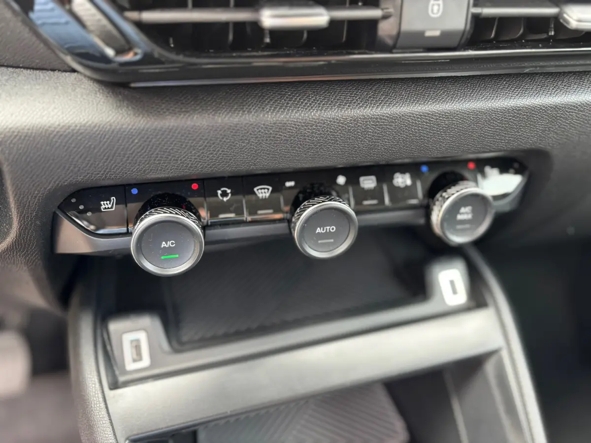 1.2 Puretech Shine Aut/Camera/Navi/Clima