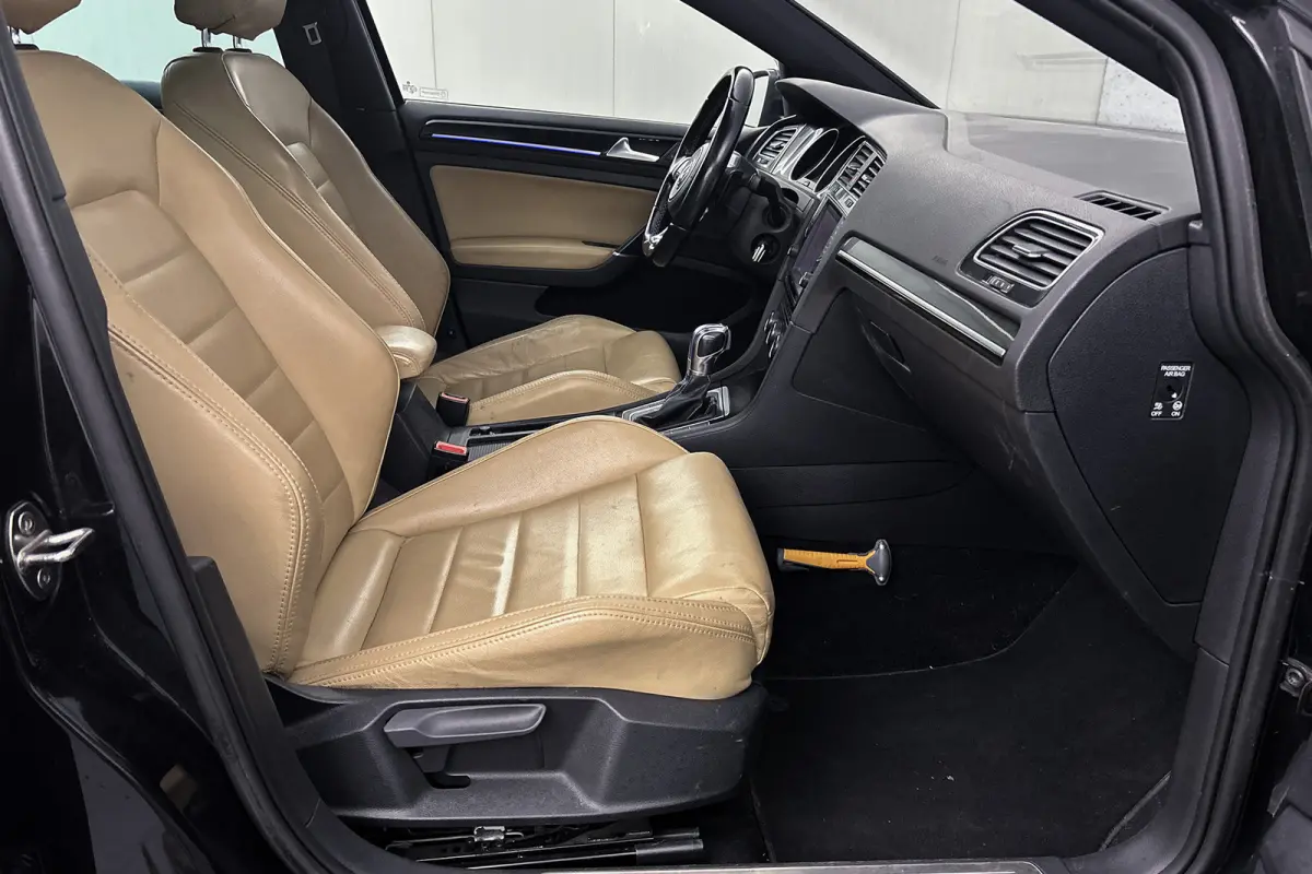 1.4 TSI GTE Trekhaak | Lederen bekleding | Panoramadak | Navigatie