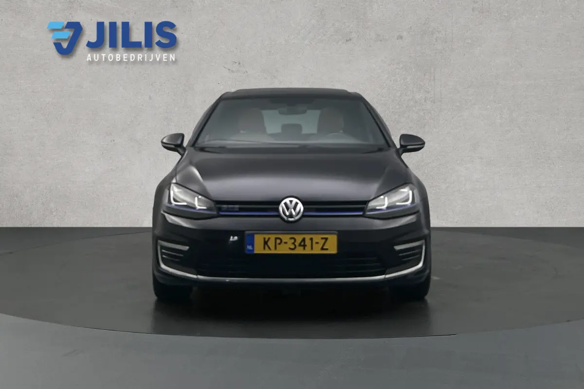 1.4 TSI GTE Trekhaak | Lederen bekleding | Panoramadak | Navigatie