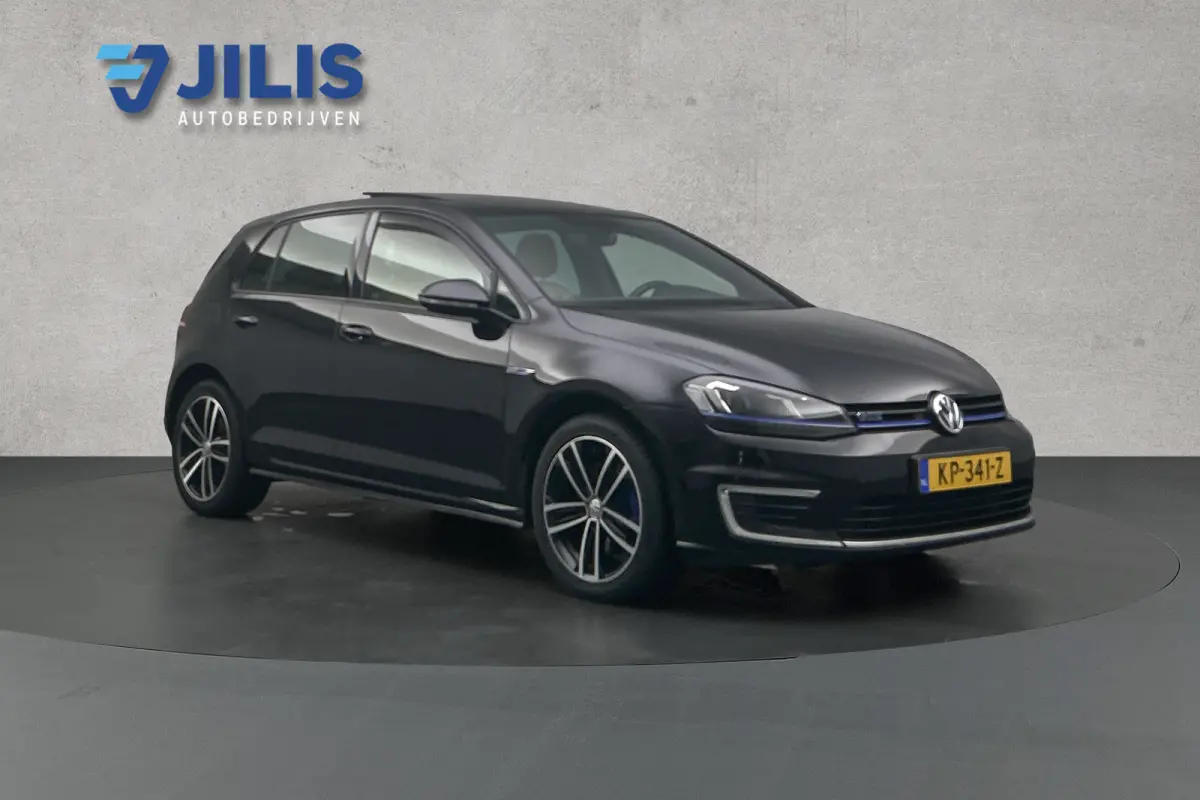 1.4 TSI GTE Trekhaak | Lederen bekleding | Panoramadak | Navigatie