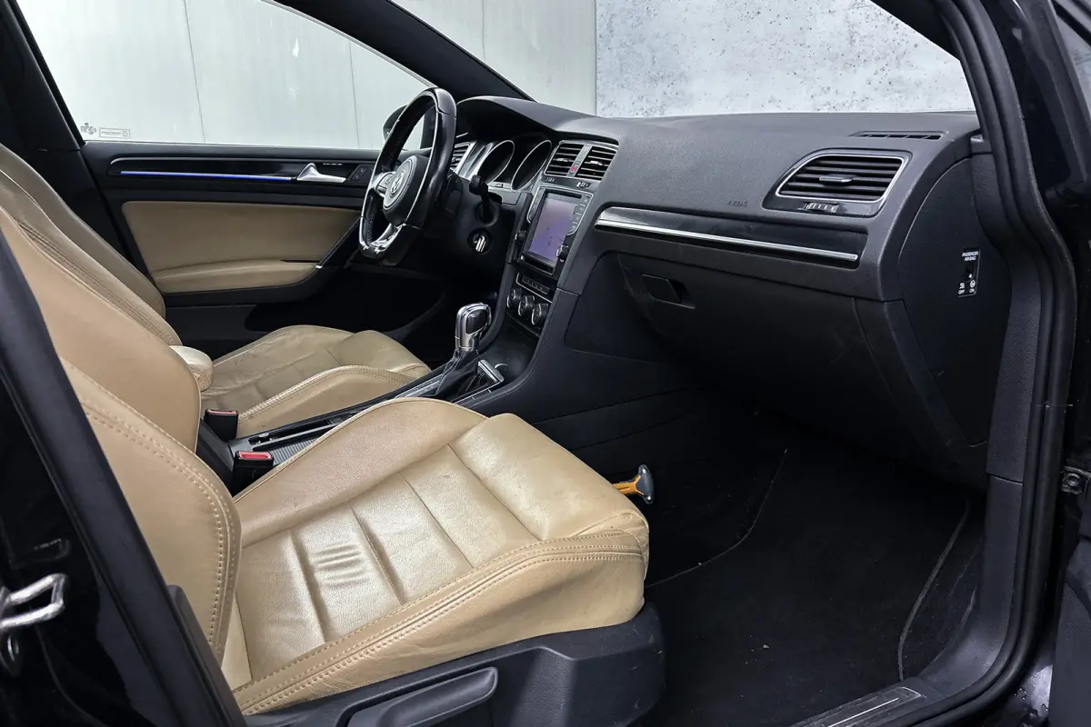 1.4 TSI GTE Trekhaak | Lederen bekleding | Panoramadak | Navigatie