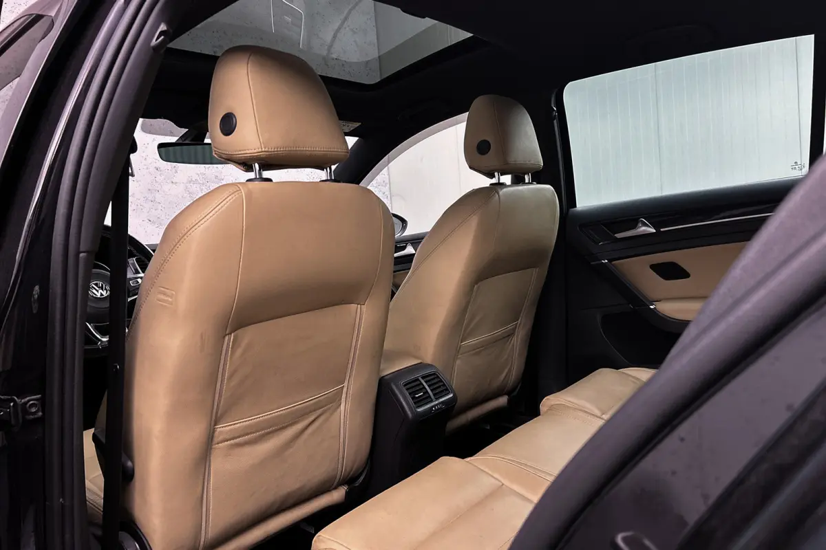1.4 TSI GTE Trekhaak | Lederen bekleding | Panoramadak | Navigatie