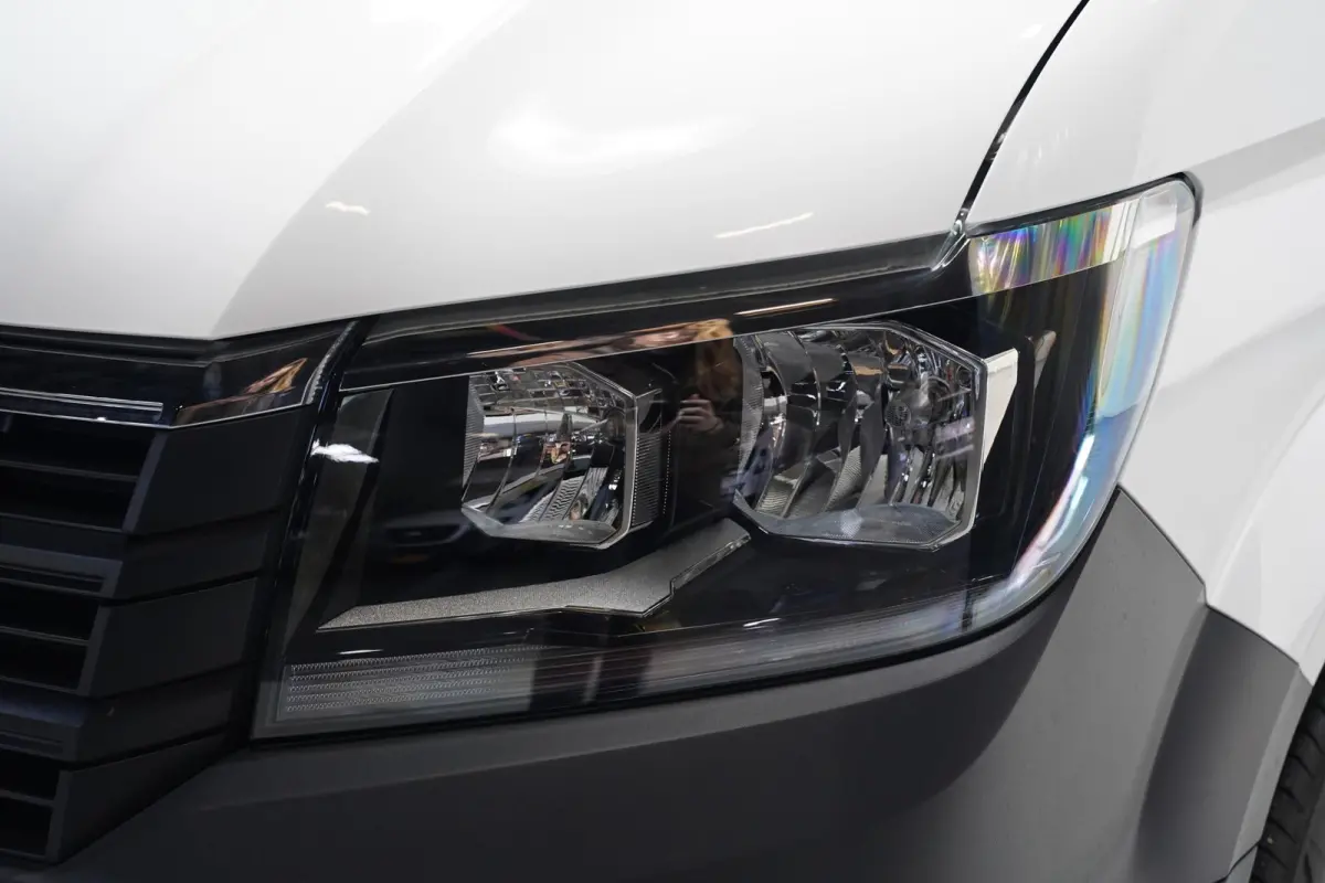 2.0 TDI 140 pk L4H3 Airco, Cruise Control Geveerde Stoel, PDC V+A, 3-Zits, Nieuw ongebruikt