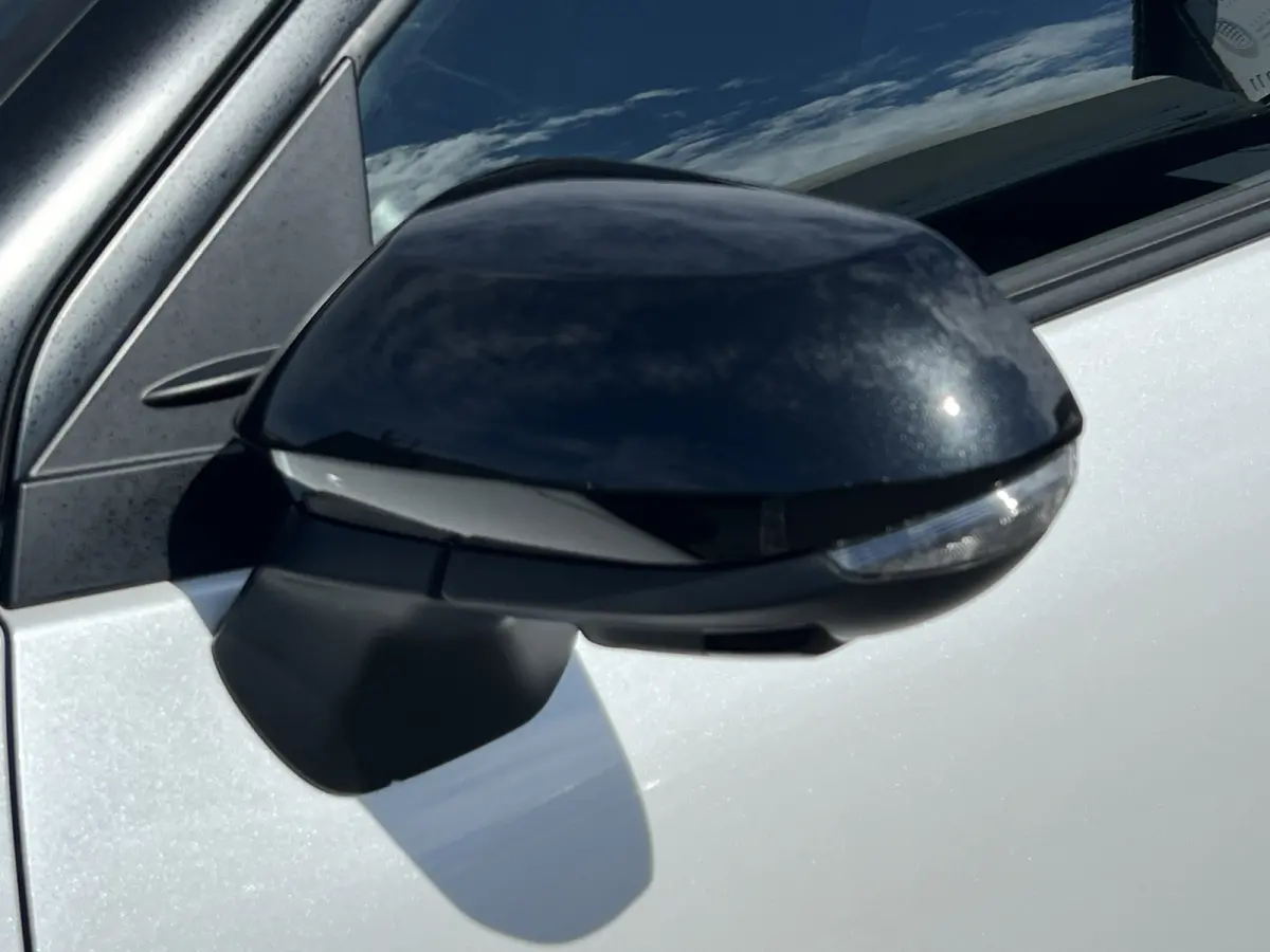 1.5 Hybrid Executive | Navi | 360 Camera | Carplay | Dodehoek | Winter Pack