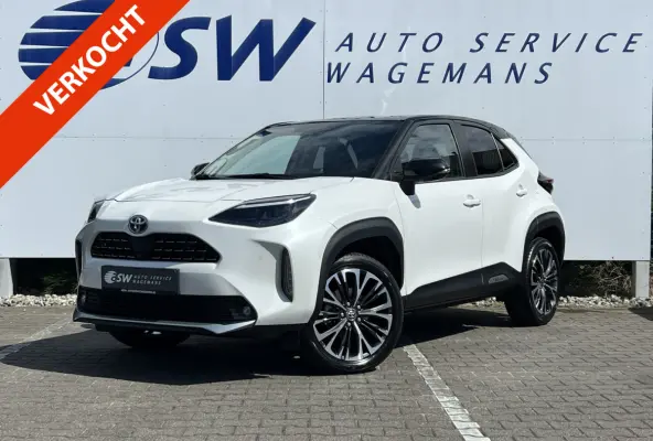 1.5 Hybrid Executive | Navi | 360 Camera | Carplay | Dodehoek | Winter Pack